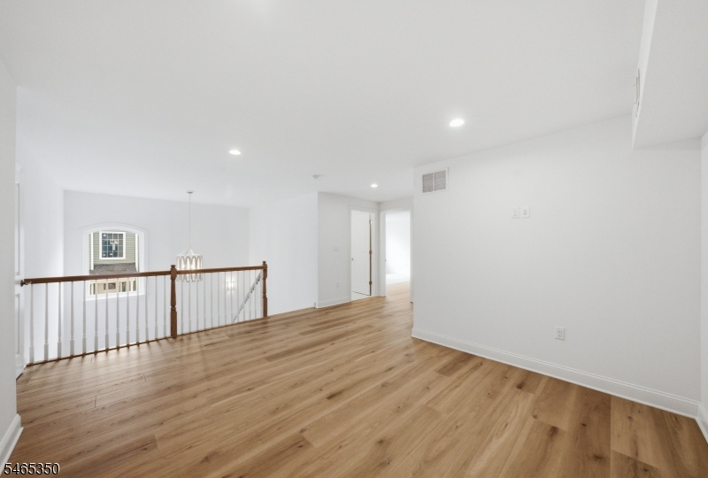 18 Remington Court Howell NJ 07727