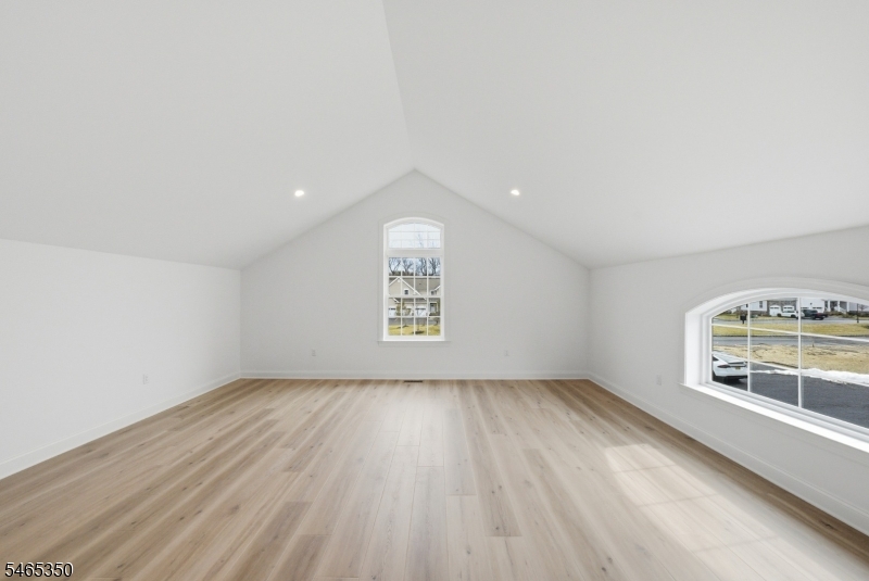 18 Remington Court Howell NJ 07727