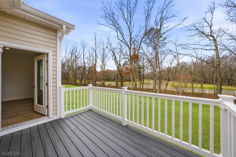 18 Remington Court Howell NJ 07727