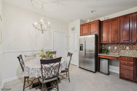 5203 Warrens Way Wanaque NJ 07465