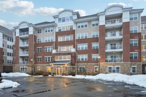 5203 Warrens Way Wanaque NJ 07465