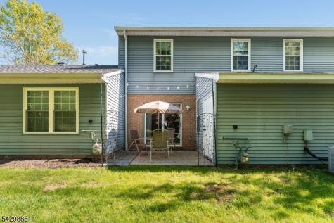 7 Esther Court Lebanon NJ 08833