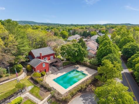 7 Esther Court Lebanon NJ 08833