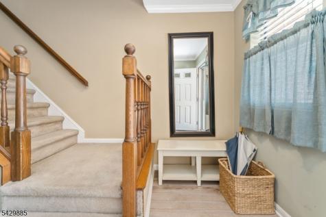 7 Esther Court Lebanon NJ 08833