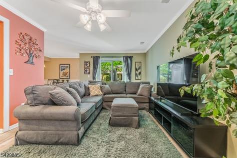 7 Esther Court Lebanon NJ 08833