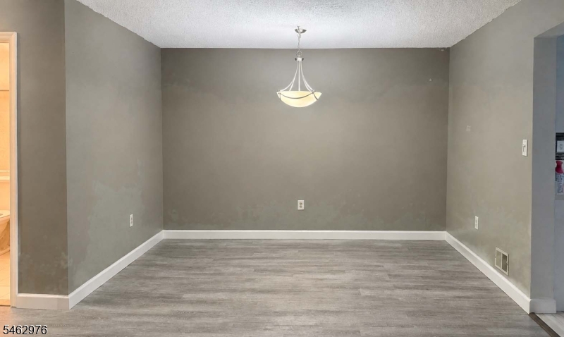 216 Sapphire Lane Franklin NJ 08823