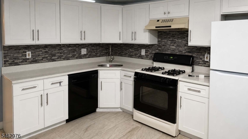 216 Sapphire Lane Franklin NJ 08823