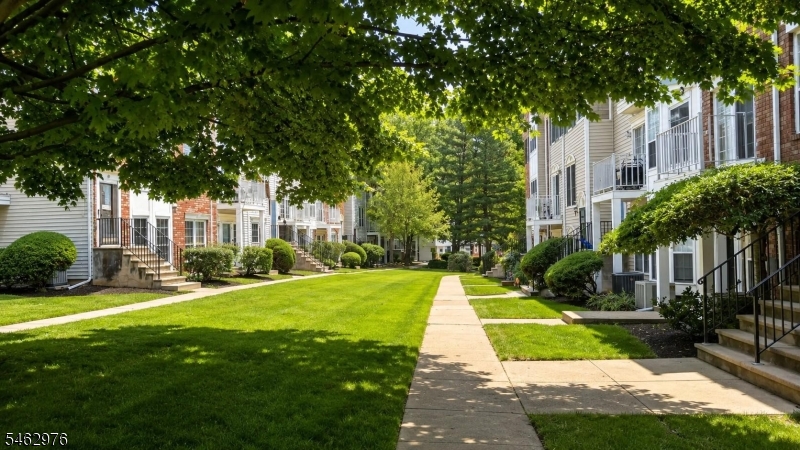 216 Sapphire Lane Franklin NJ 08823