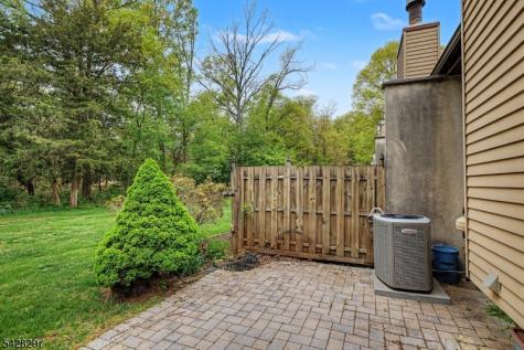 71 Bayberry Drive Franklin NJ 08873