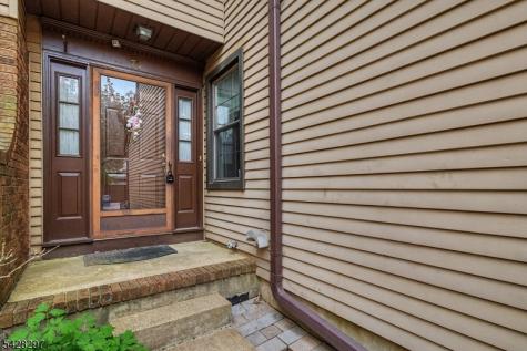 71 Bayberry Drive Franklin NJ 08873