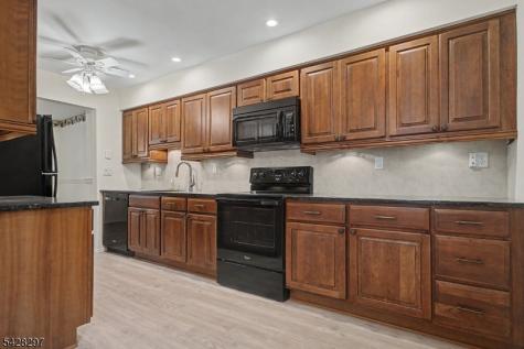71 Bayberry Drive Franklin NJ 08873