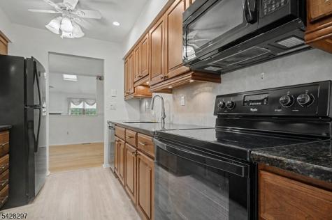 71 Bayberry Drive Franklin NJ 08873