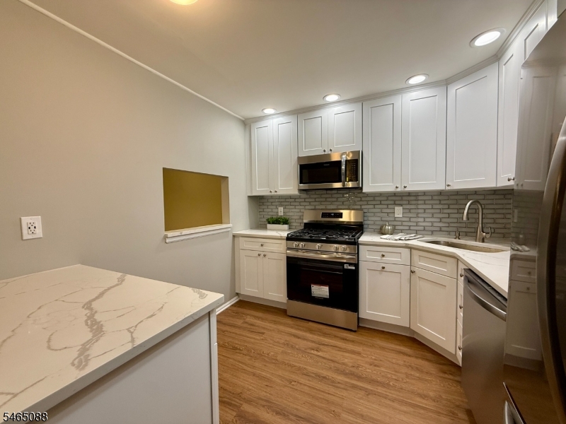 329 Penns Way Bernards NJ 07920
