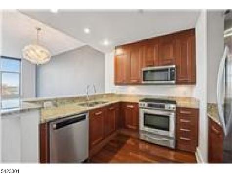 8100 River Road North Bergen NJ 07047