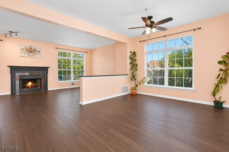 1166 New Brunswick Ave Apt101 Rahway NJ 07065