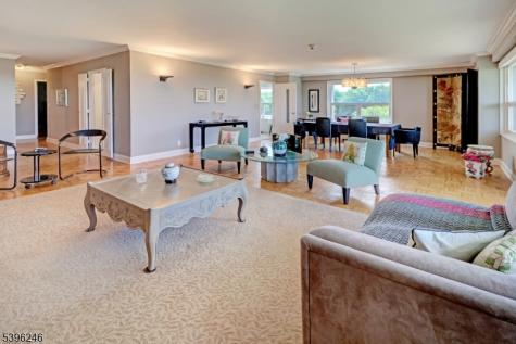 2 Claridge Drive 3lw Verona NJ 07044