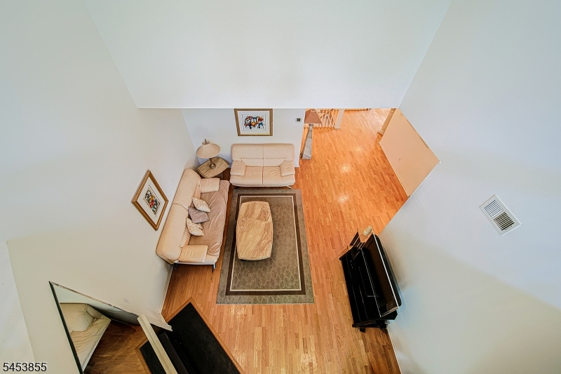 604 Turlington Court Livingston NJ 07039