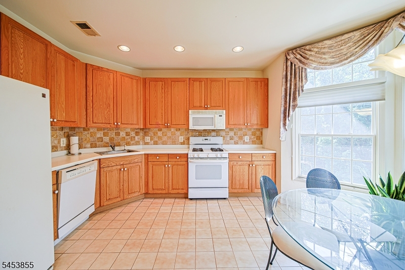 604 Turlington Court Livingston NJ 07039