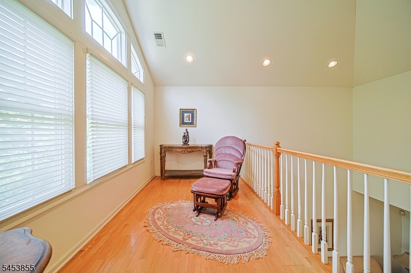 604 Turlington Court Livingston NJ 07039