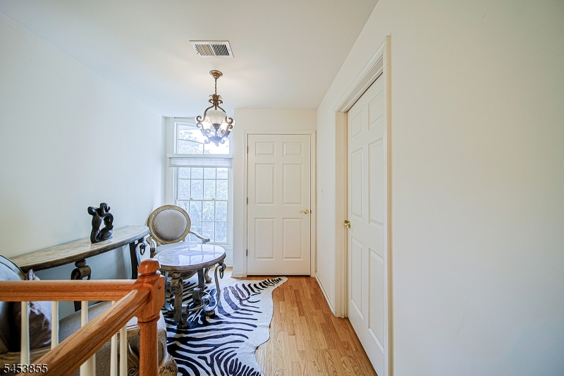 604 Turlington Court Livingston NJ 07039