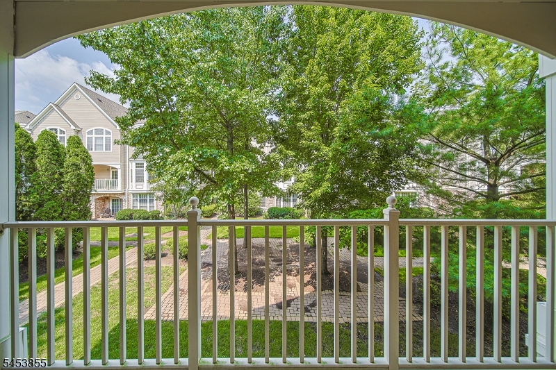 604 Turlington Court Livingston NJ 07039