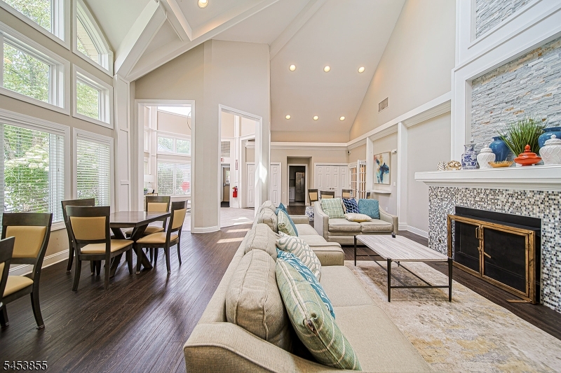 604 Turlington Court Livingston NJ 07039