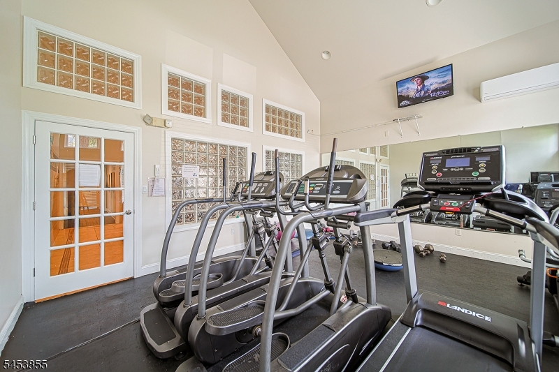 604 Turlington Court Livingston NJ 07039
