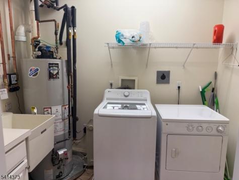 9411 Warrens Way Wanaque NJ 07465