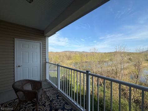 9411 Warrens Way Wanaque NJ 07465