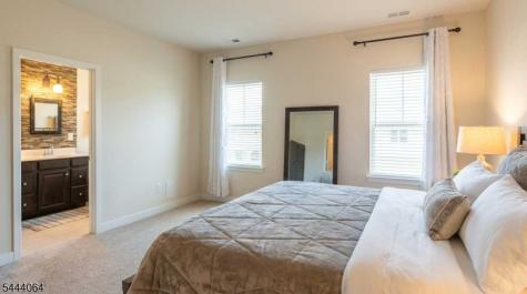16 Marsh Way Mount Olive NJ 07828