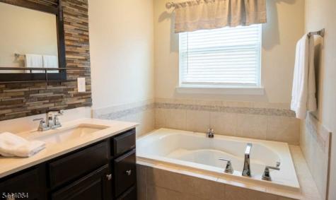 16 Marsh Way Mount Olive NJ 07828