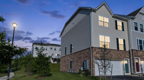 16 Marsh Way Mount Olive NJ 07828