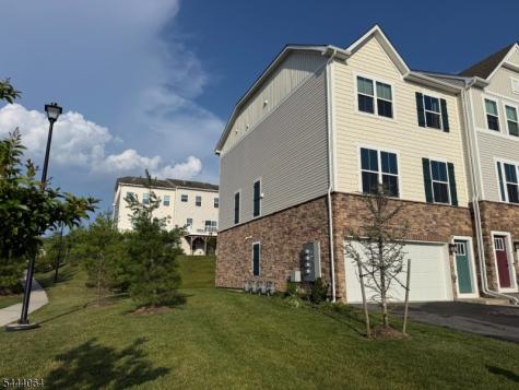 16 Marsh Way Mount Olive NJ 07828