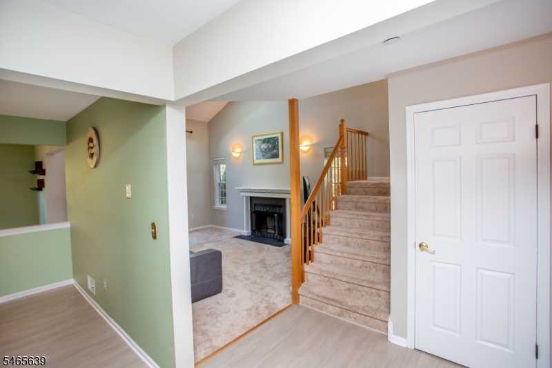 3 Munsee Trail Branchburg NJ 08876