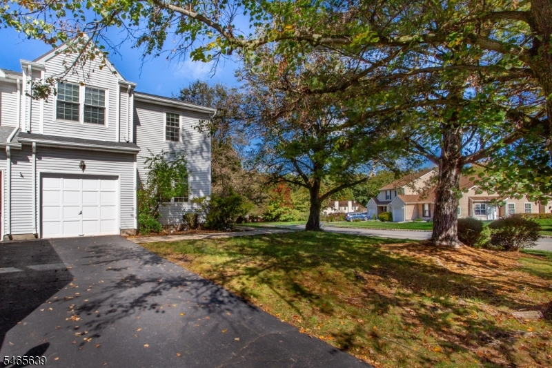 3 Munsee Trail Branchburg NJ 08876