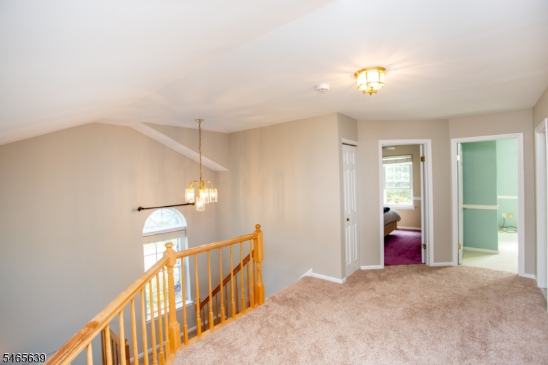 3 Munsee Trail Branchburg NJ 08876