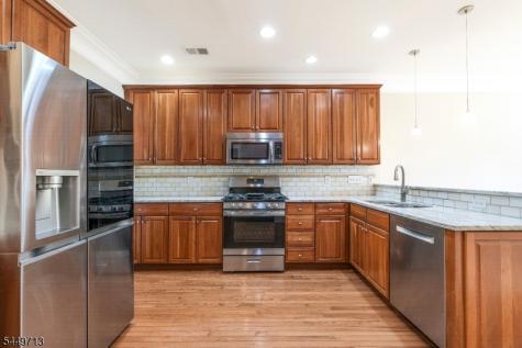 49 Georgetown Court Bernards NJ 07920