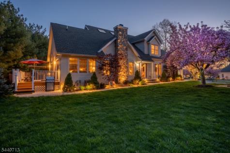 49 Georgetown Court Bernards NJ 07920