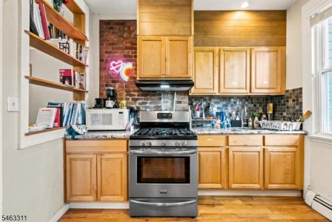 334 Pavonia Avenue Jersey City NJ 07302
