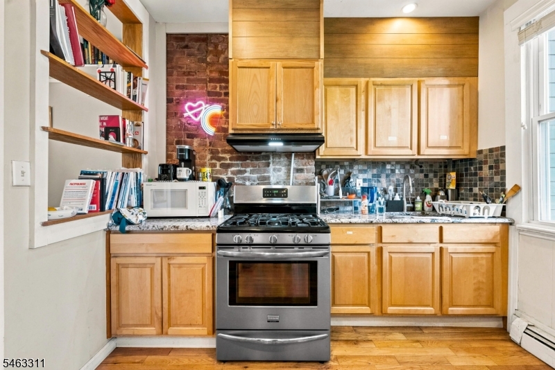 334 Pavonia Avenue Jersey City NJ 07302