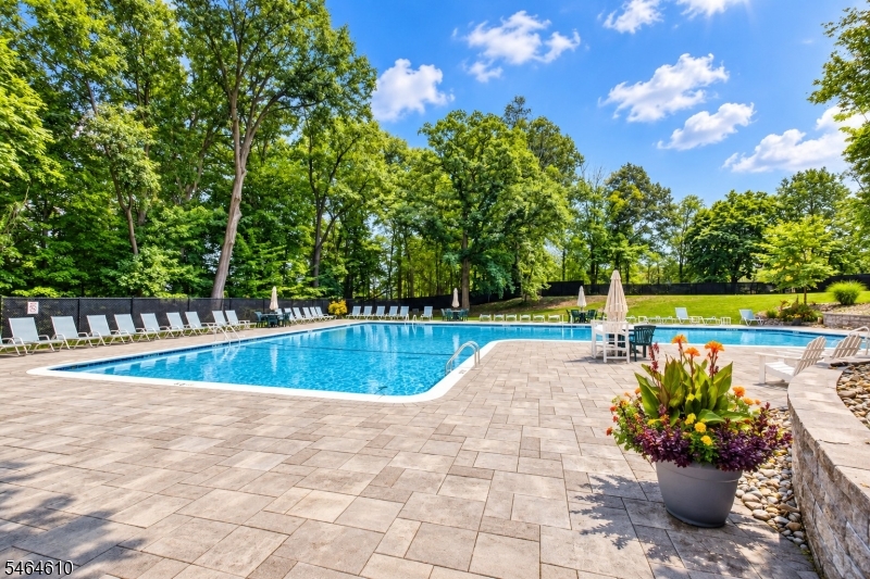 80 Troy Drive Springfield NJ 07081