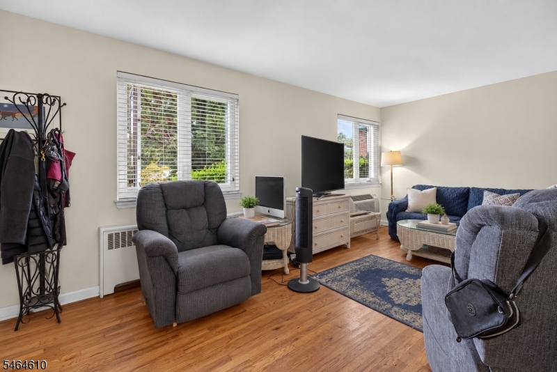 80 Troy Drive Springfield NJ 07081
