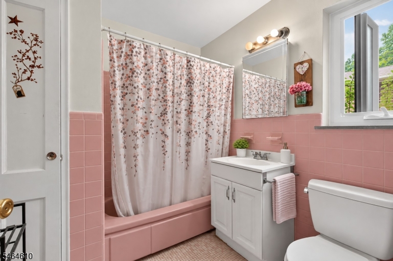 80 Troy Drive Springfield NJ 07081