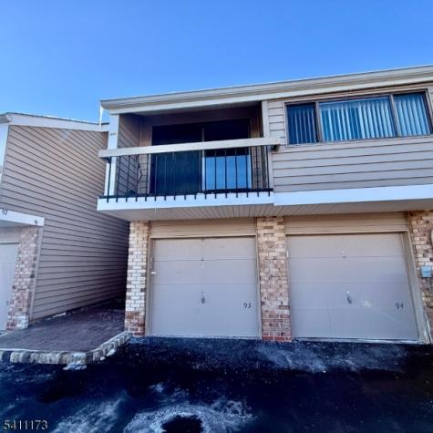 93 Overlook Drive Union NJ 08809