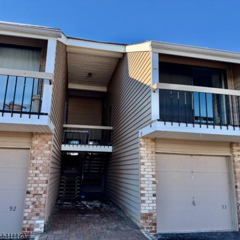 93 Overlook Drive Union NJ 08809
