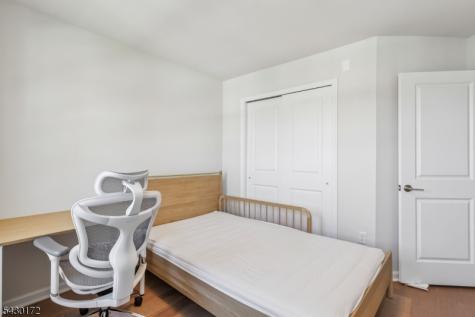 1 Periwinkle Lane Warren NJ 07059