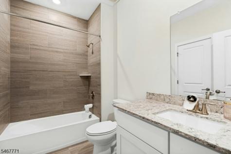 53 Veterans Way Morris Plains NJ 07950