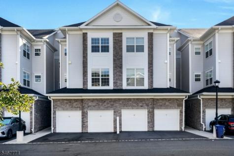 53 Veterans Way Morris Plains NJ 07950