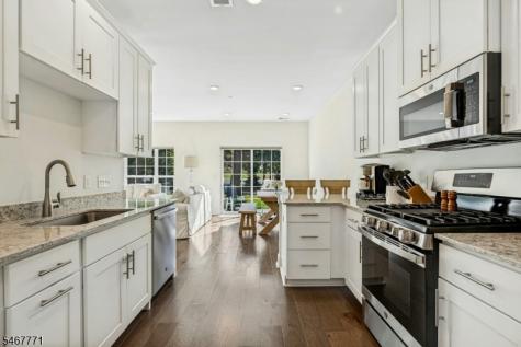 53 Veterans Way Morris Plains NJ 07950