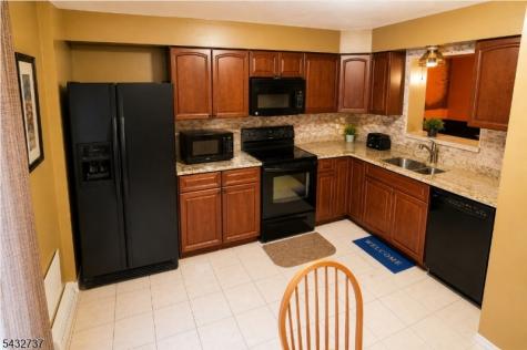 82 Tiffany Boulevard Newark NJ 07104